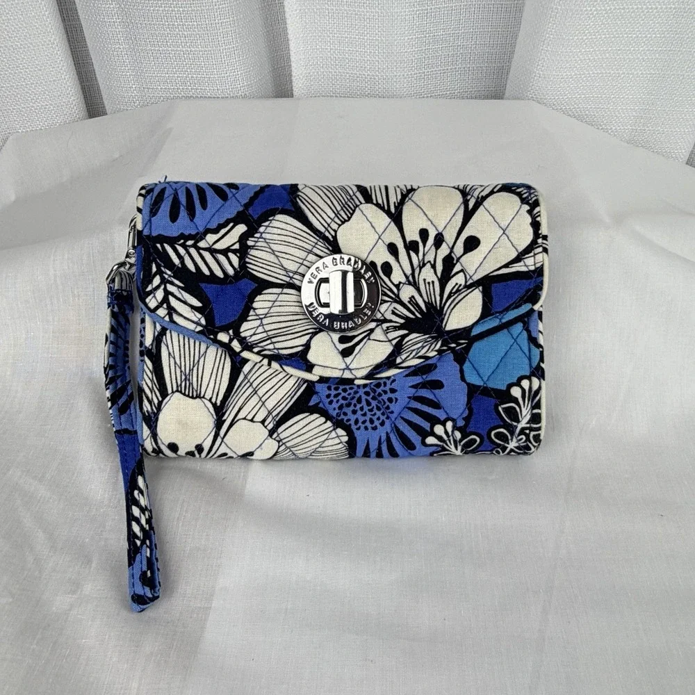 Vera Bradley Midnight Blue/Black/WHT Floral Turnlock Zip Clutch Wallet READ